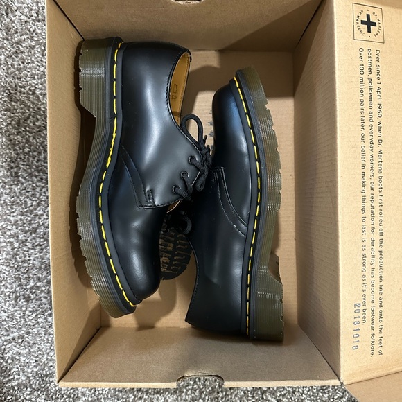 Dr. Martens 1416 Leather Oxford Shoes. Size 5 W. Including Wonder Balsam. - Picture 1 of 4